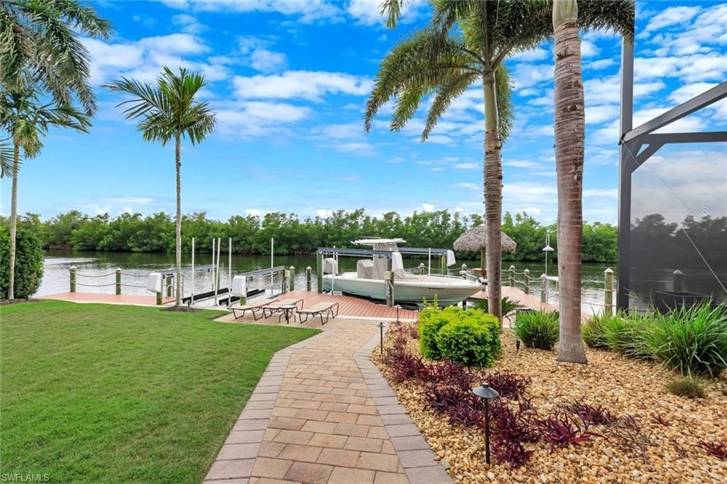 5703 Yardarm Ct, Cape Coral, FL 33914 Photo