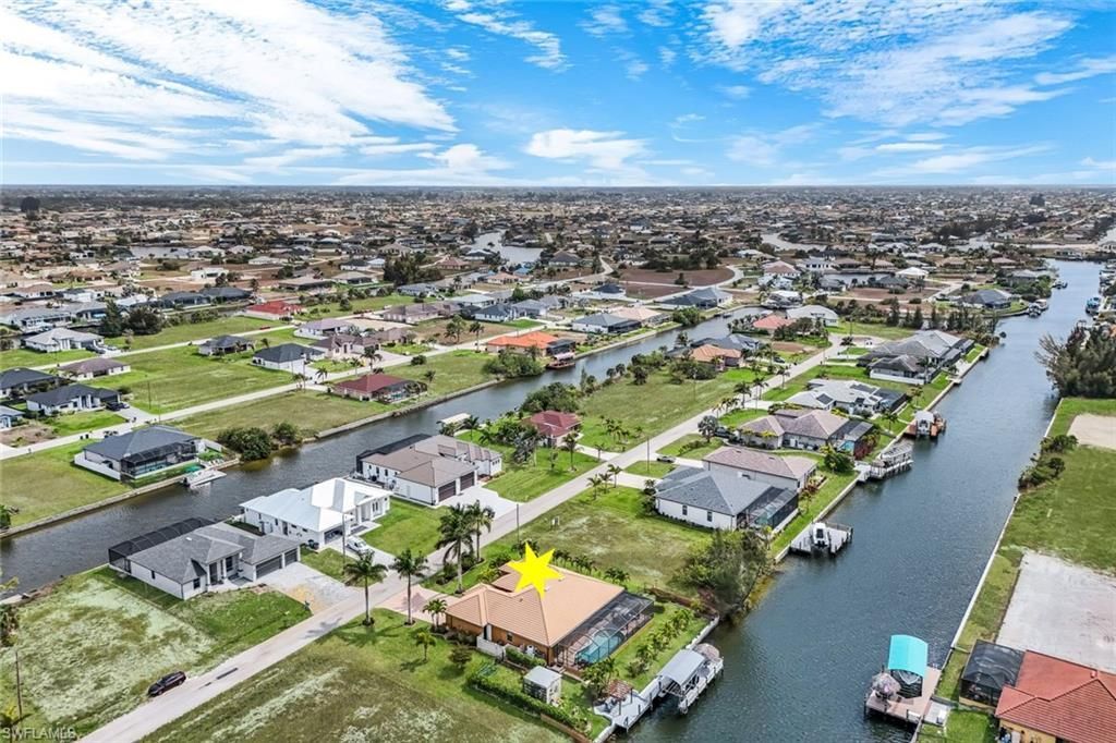 2364 NW 39th Ave, Cape Coral, FL 33993 Photo