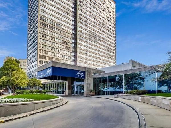 4800 S Chicago Beach Drive, Unit 2708S, Chicago, IL 60615