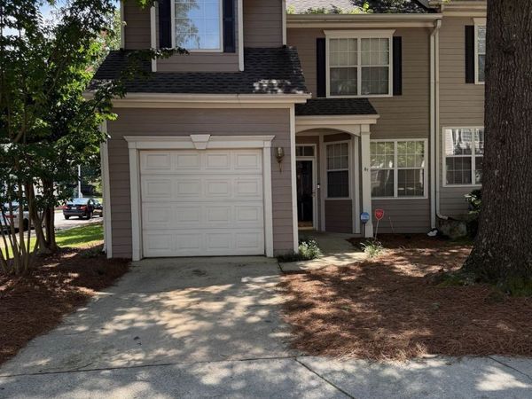 61 Hammock Place SE, Atlanta, GA 30312