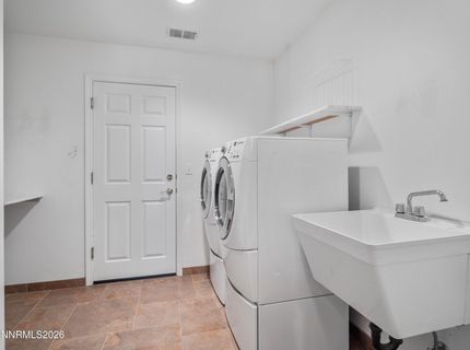 2953 San Mateo Lane, Minden, NV 89423 Photo