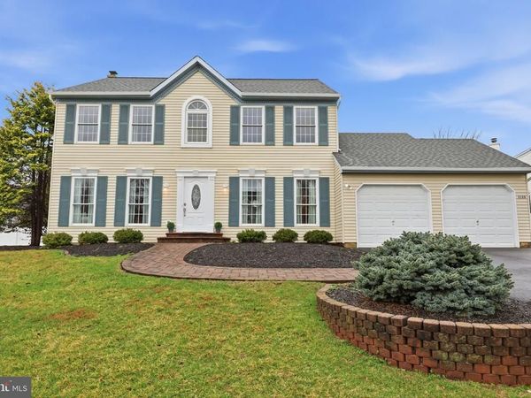 2128 ROBIN DRIVE, WARRINGTON, PA 18976