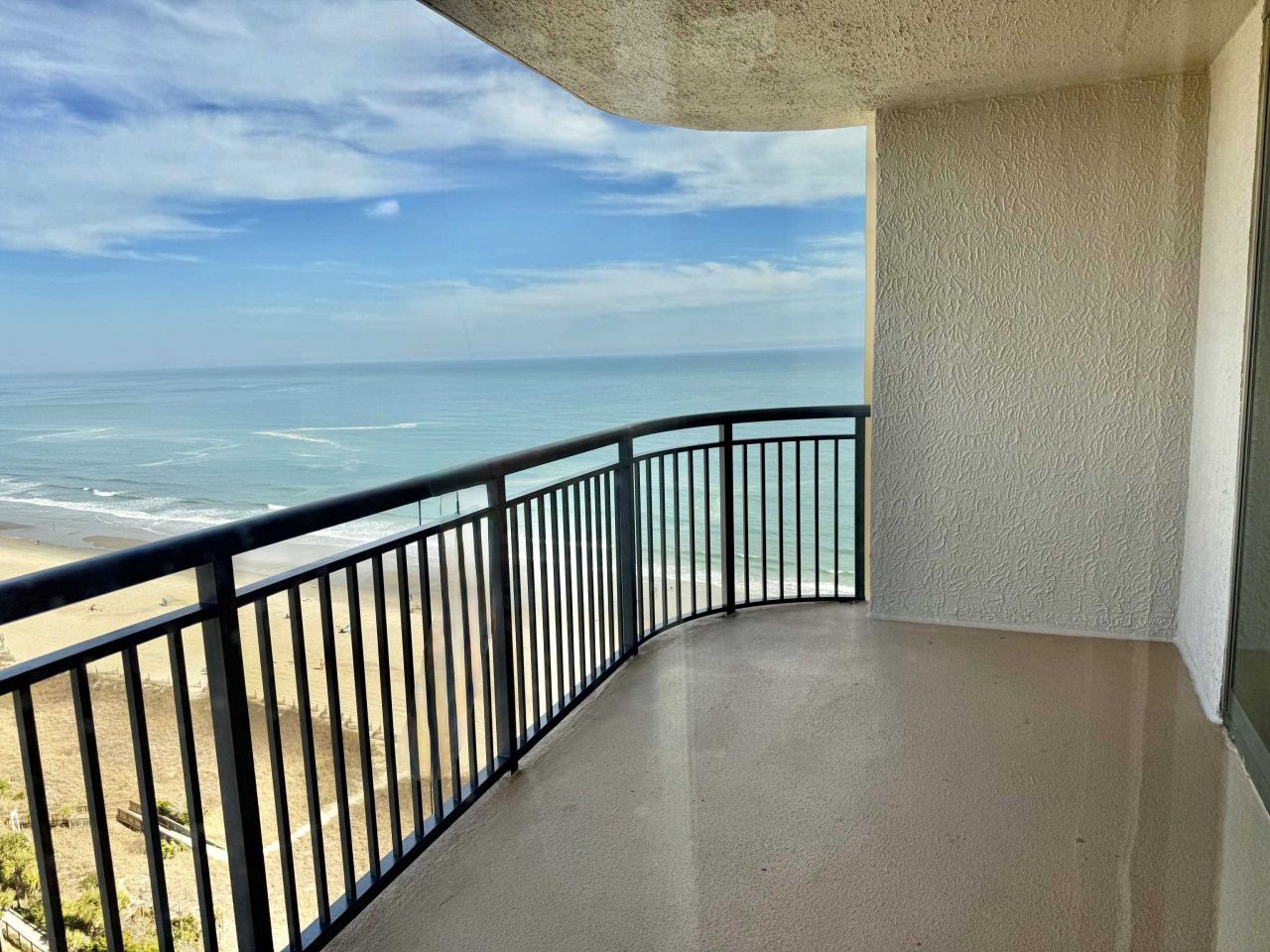 8560 Queensway Blvd.  Photo 23