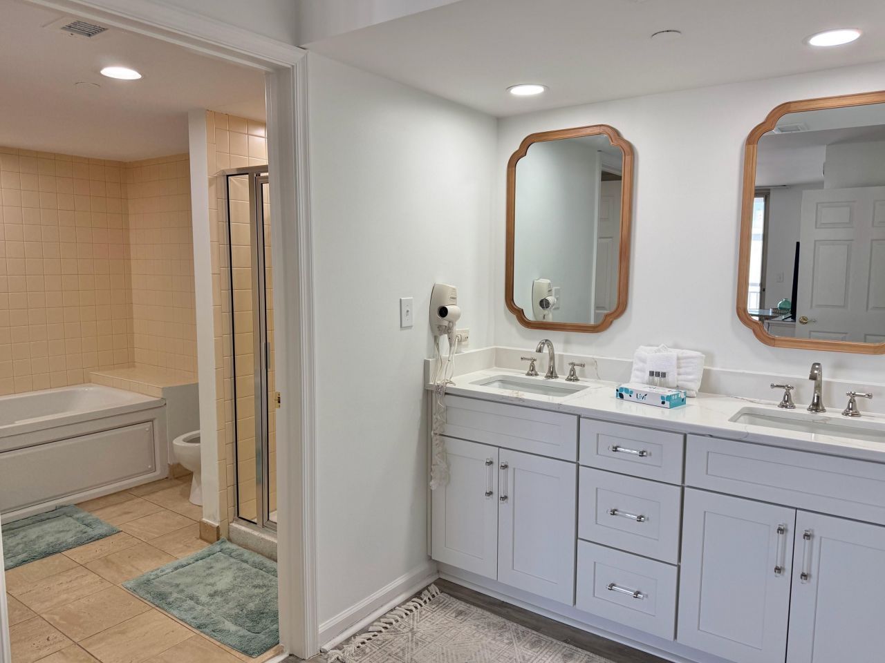 8560 Queensway Blvd.  Photo 30