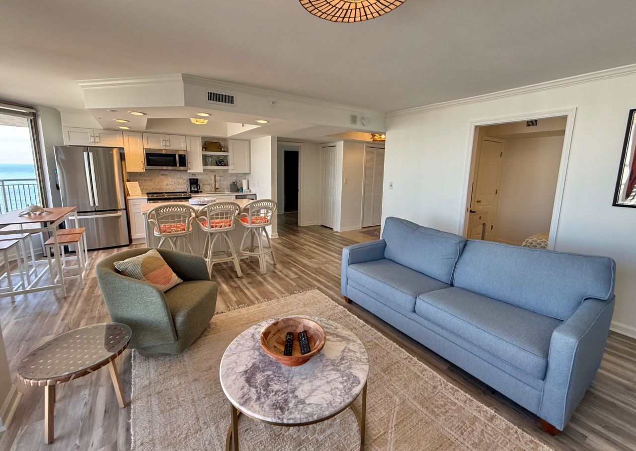 8560 Queensway Blvd.  Photo 35