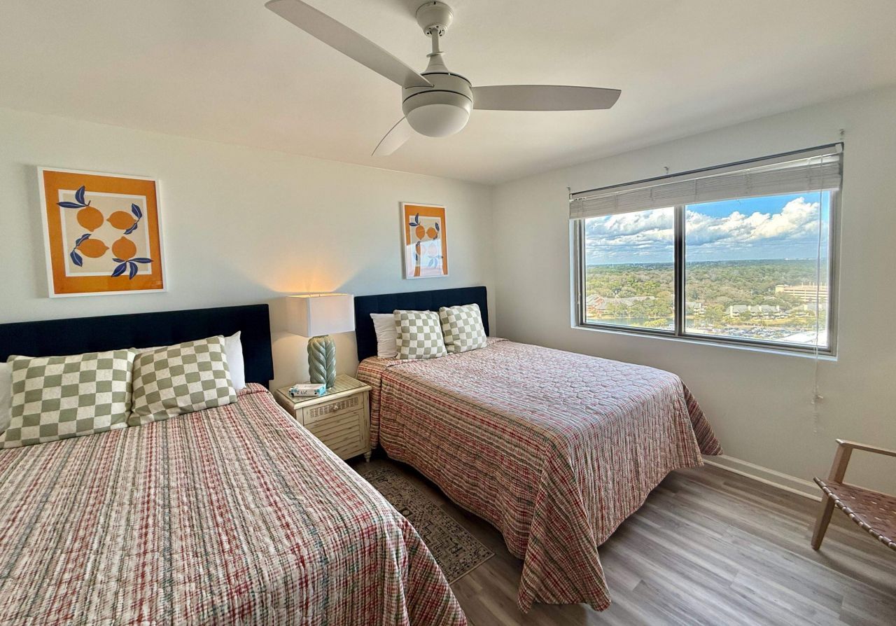 8560 Queensway Blvd.  Photo 42