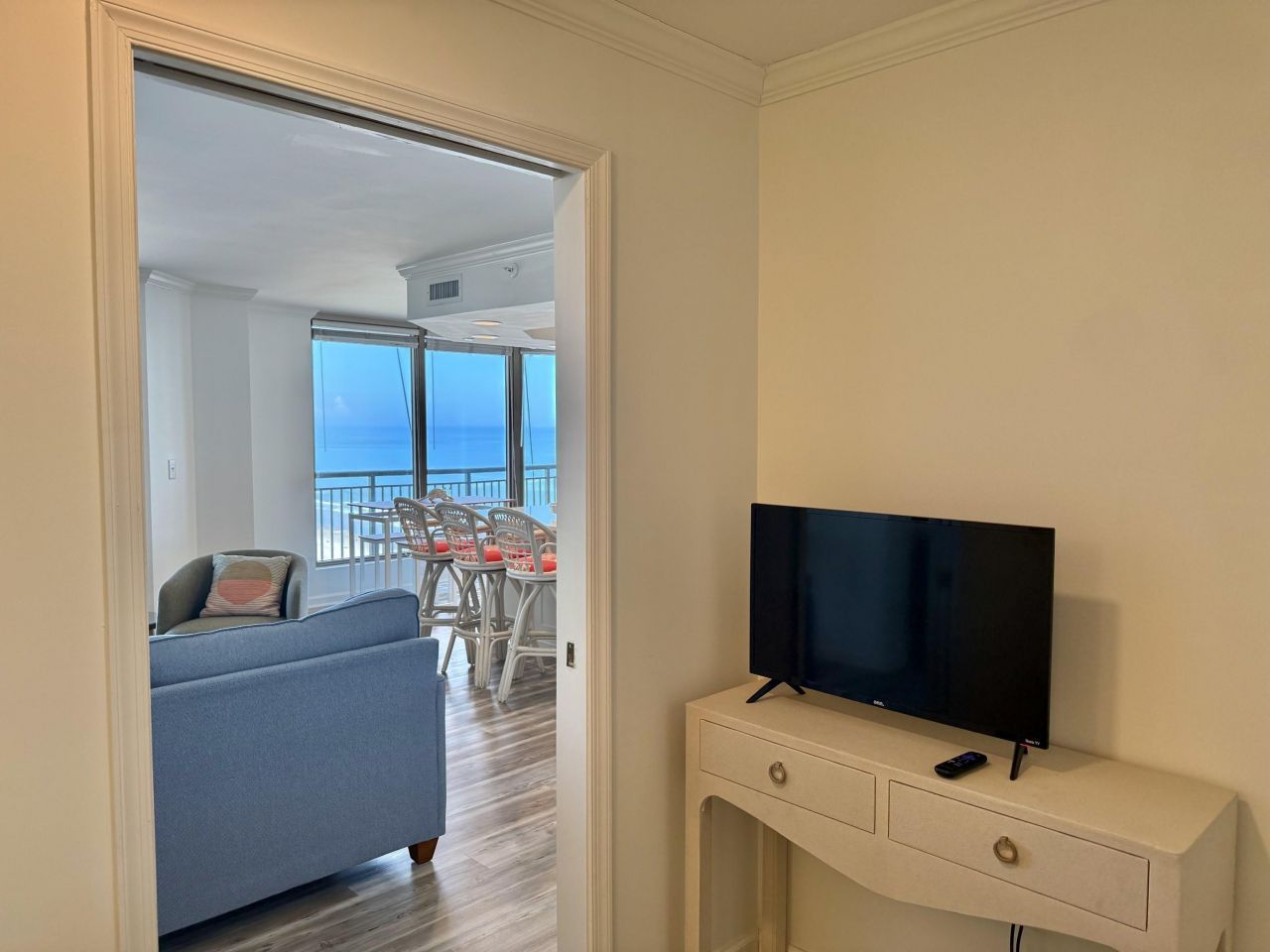 8560 Queensway Blvd.  Photo 52