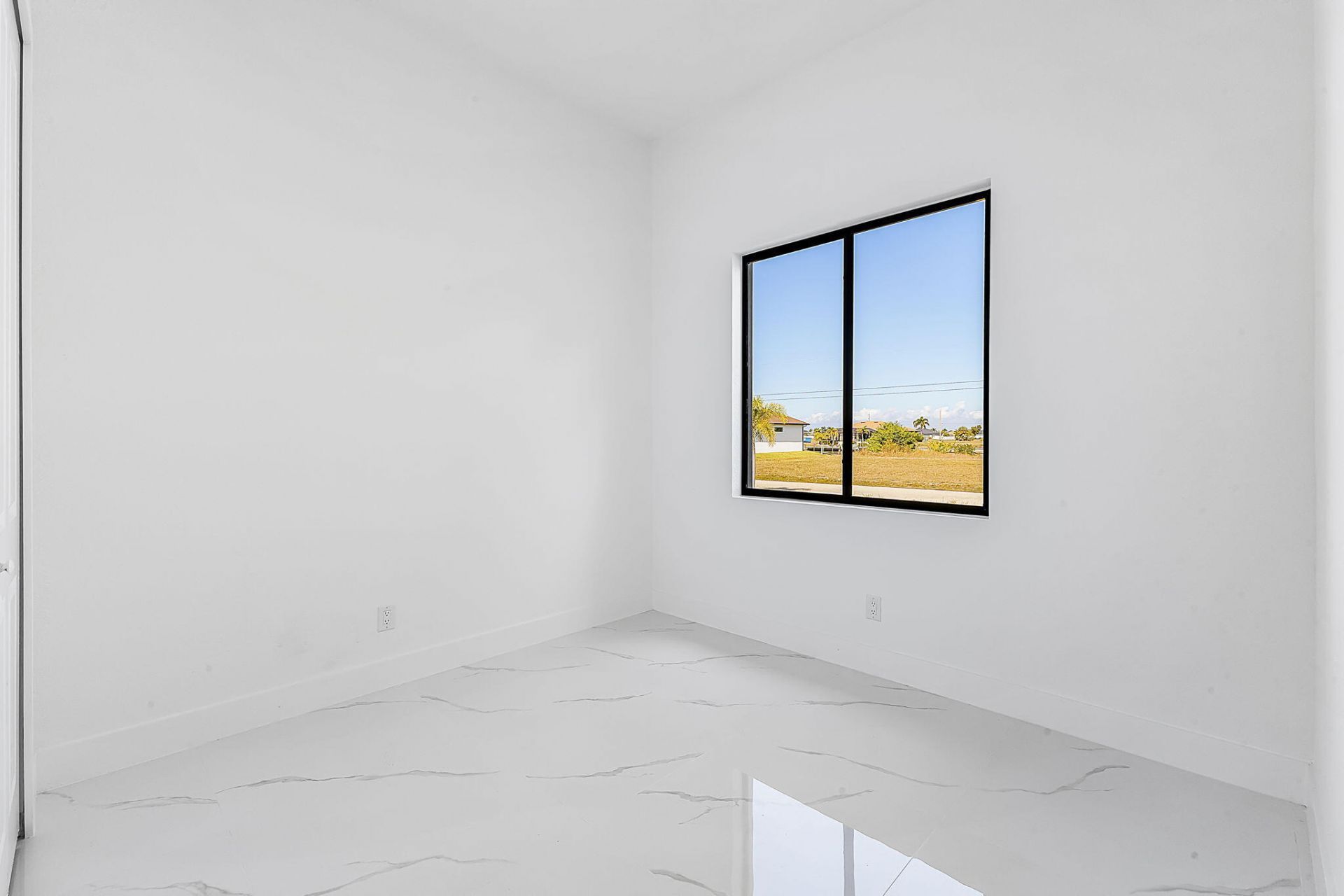 4202 NW 33rd Street, Cape Coral, FL 33993 Photo