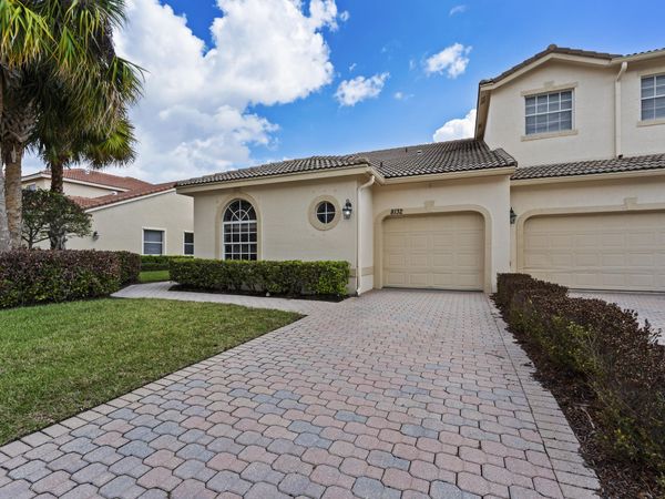 8132 Carnoustie Place, Port St. Lucie, FL 34986