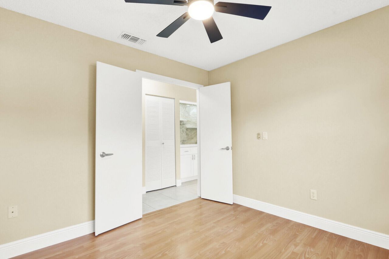 10 Bay Cedar Court, Royal Palm Beach, FL 33411 Photo