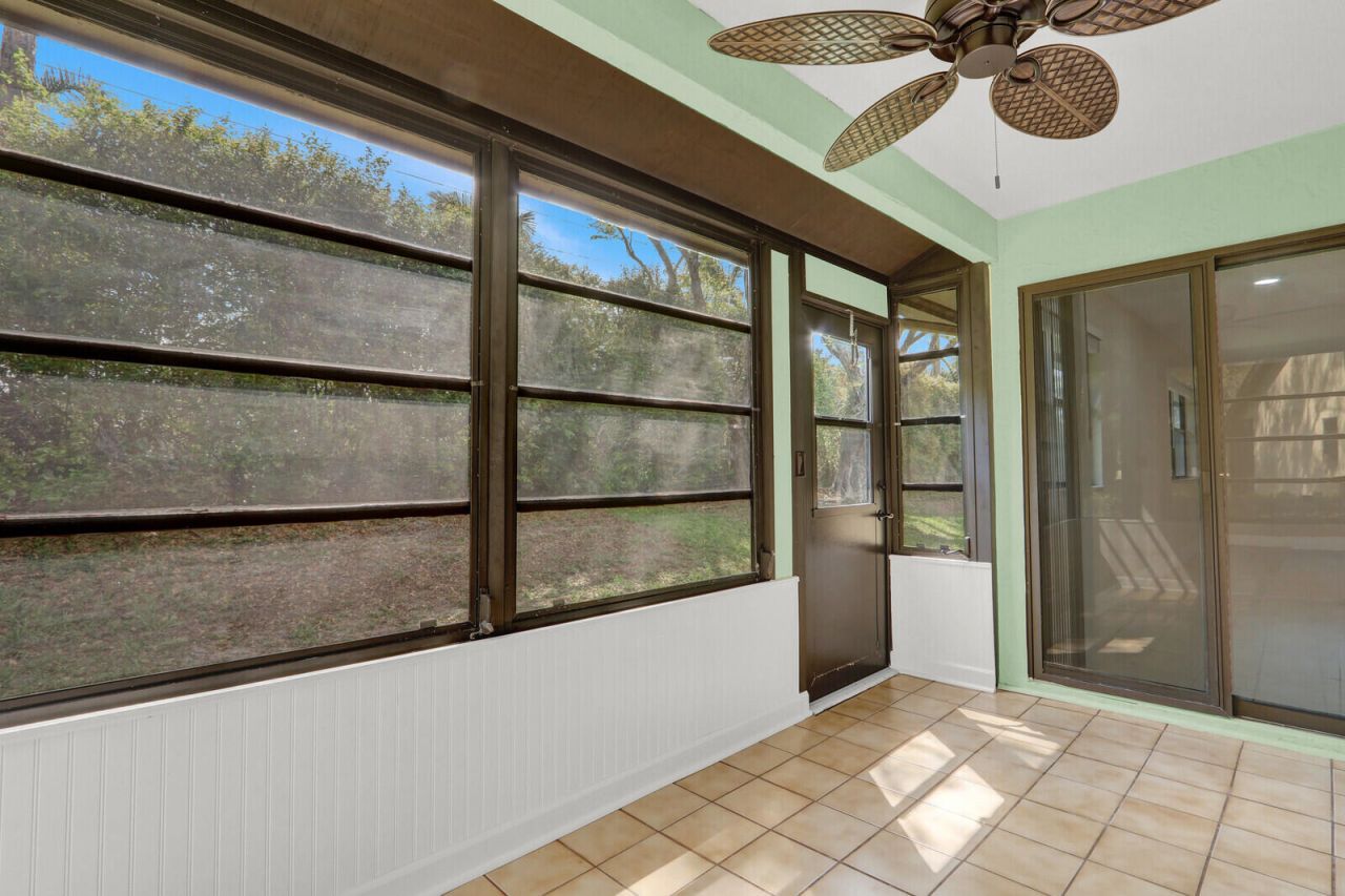 10 Bay Cedar Court, Royal Palm Beach, FL 33411 Photo