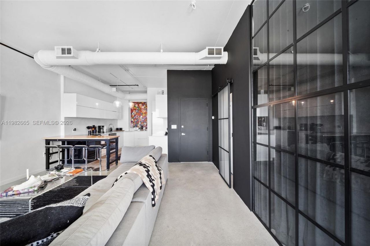 10 SW South River Dr, Unit 1512, Miami, FL 33130 Photo