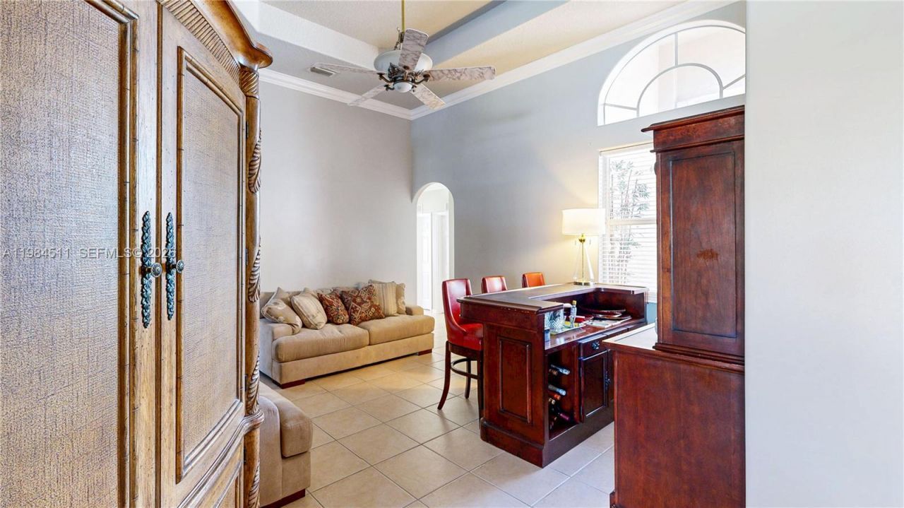 2835 Fairways Dr , Homestead, FL 33035 Photo