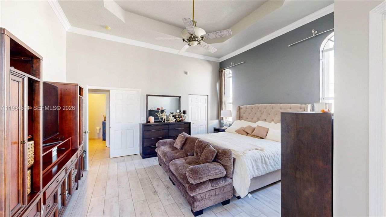 2835 Fairways Dr , Homestead, FL 33035 Photo