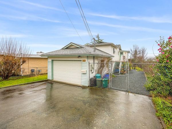 545 Thulin St , Campbell River, BC V9W 2L2
