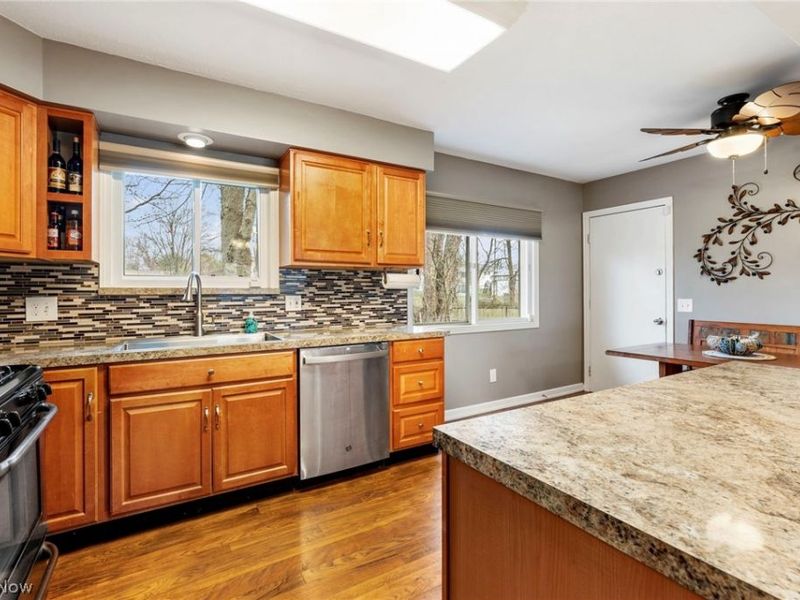 7362 Rob Street NW, Massillon, OH 44646 Photo 11