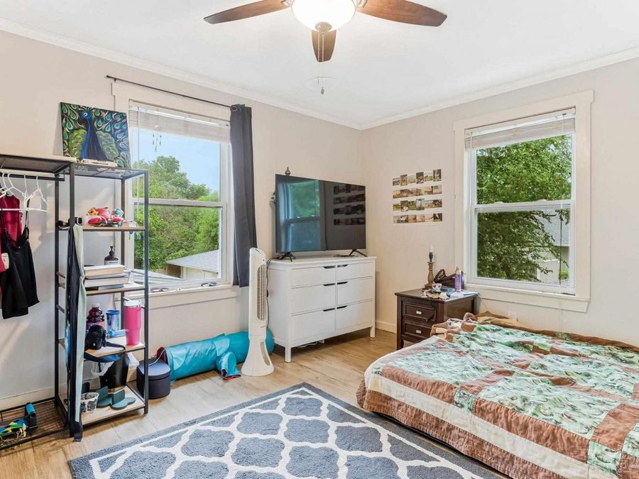 Property Image 38