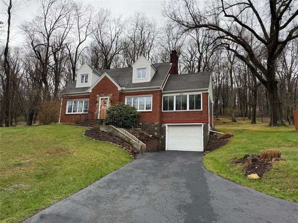 30 Moore Avenue, Jeanette, PA 15644
