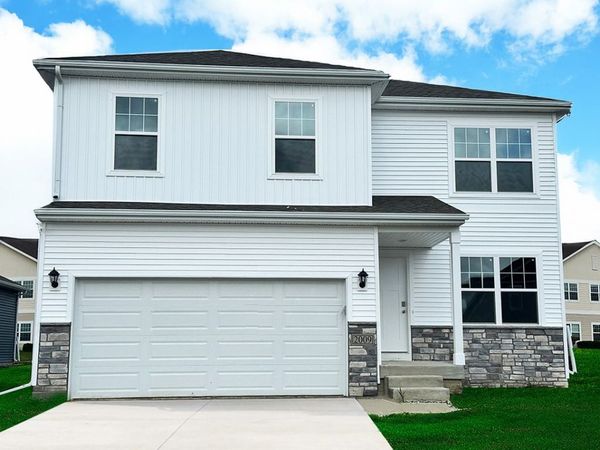 5809 NE Verona Drive, Ankeny, IA 50021