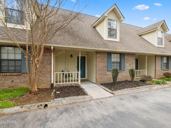 9013 Fountain Brook Lane, Knoxville, TN 37923