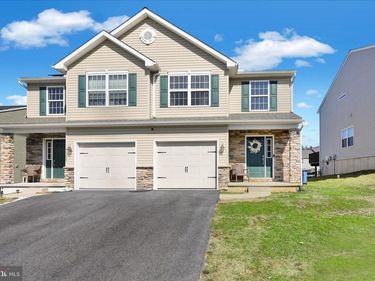 1237 FAIRMONT AVENUE, TEMPLE, PA 19560