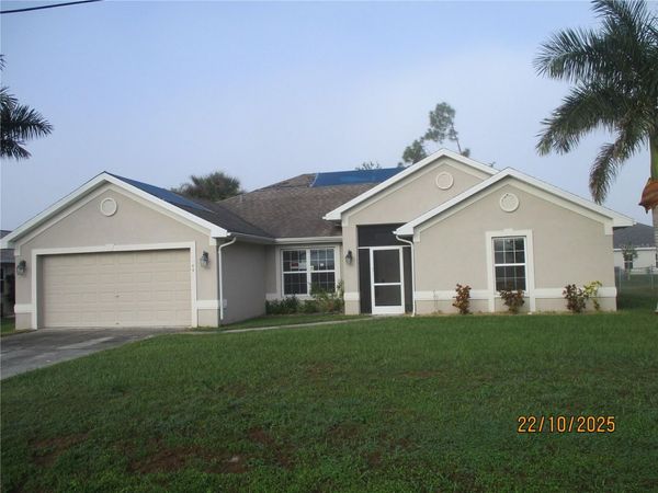 401 MALPELO AVENUE , PUNTA GORDA, FL 33983