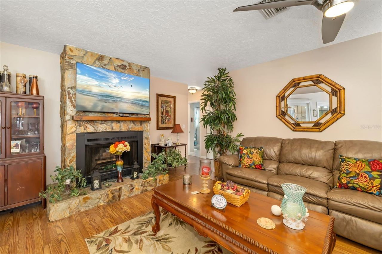 1207 78th Street Nw, Bradenton, FL 34209 Photo