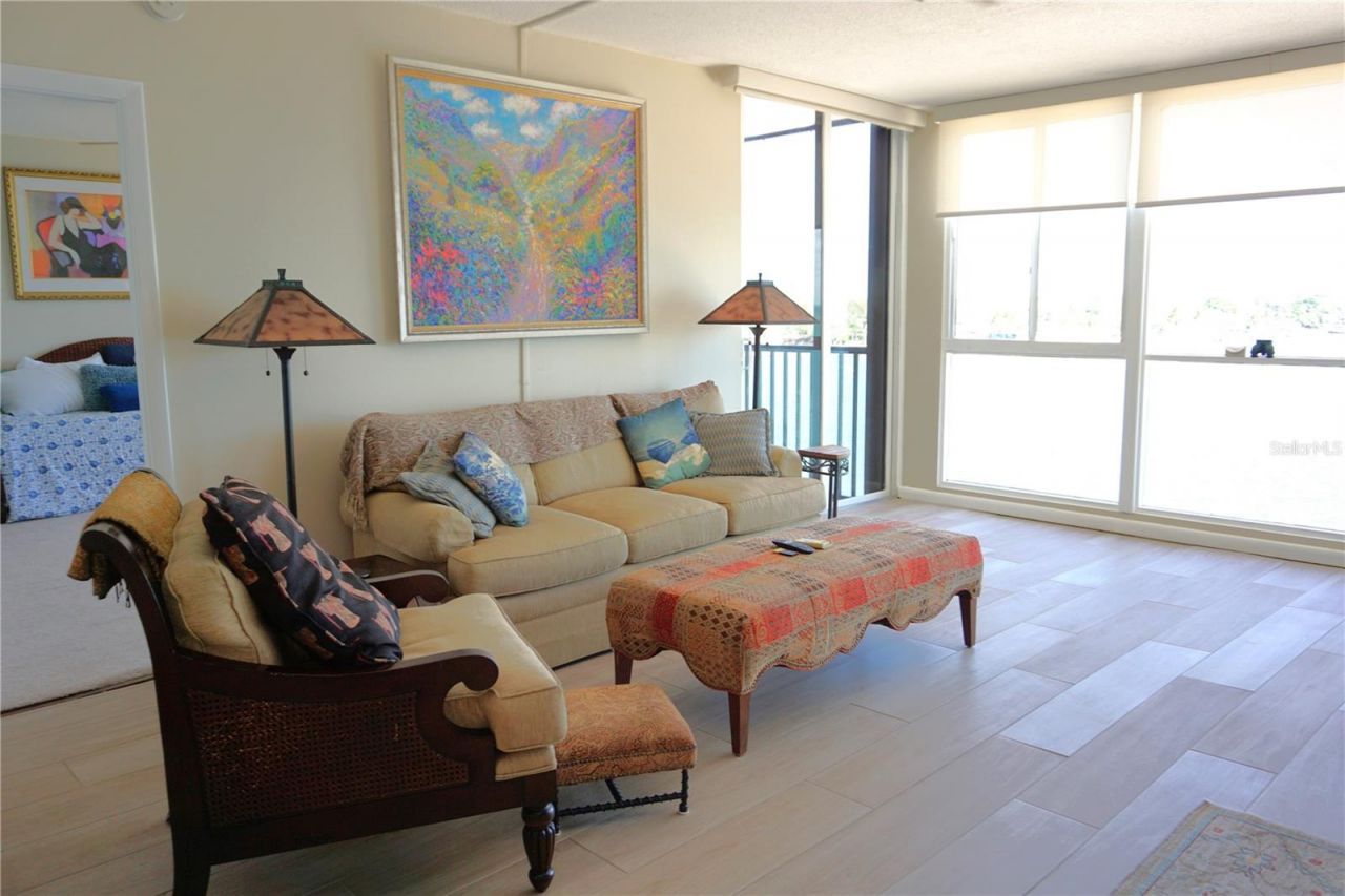 7100 Sunshine Skyway Lane S, Unit 705, Saint Petersburg, FL 33711 Photo