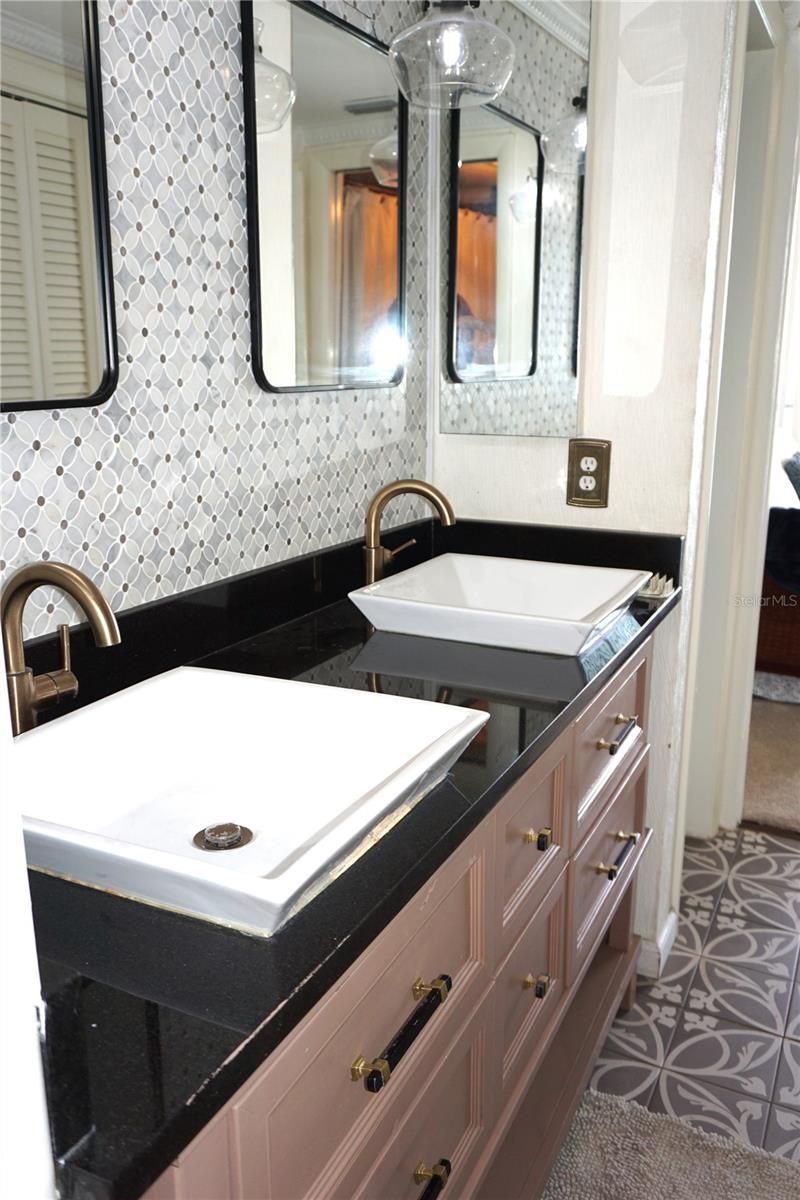 7100 Sunshine Skyway Lane S, Unit 705, Saint Petersburg, FL 33711 Photo