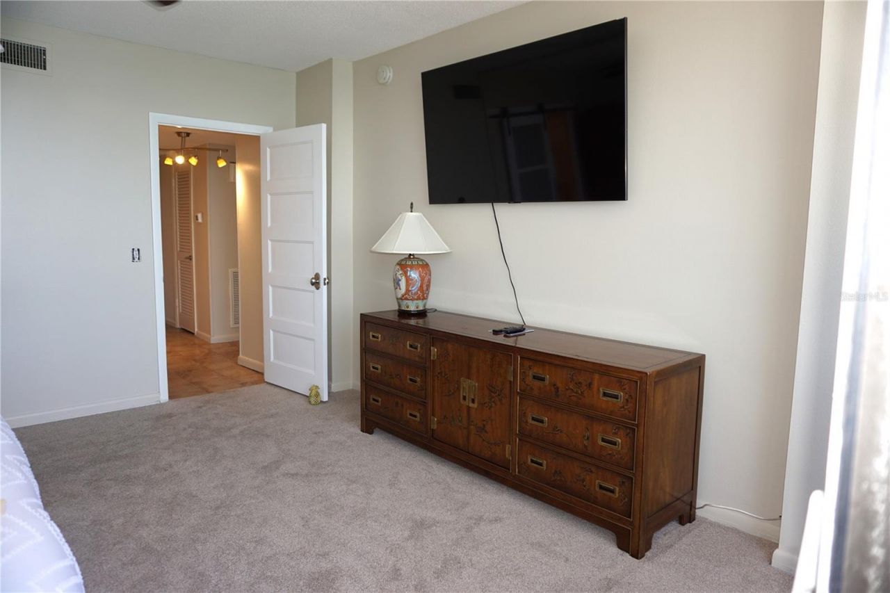 7100 Sunshine Skyway Lane S, Unit 705, Saint Petersburg, FL 33711 Photo