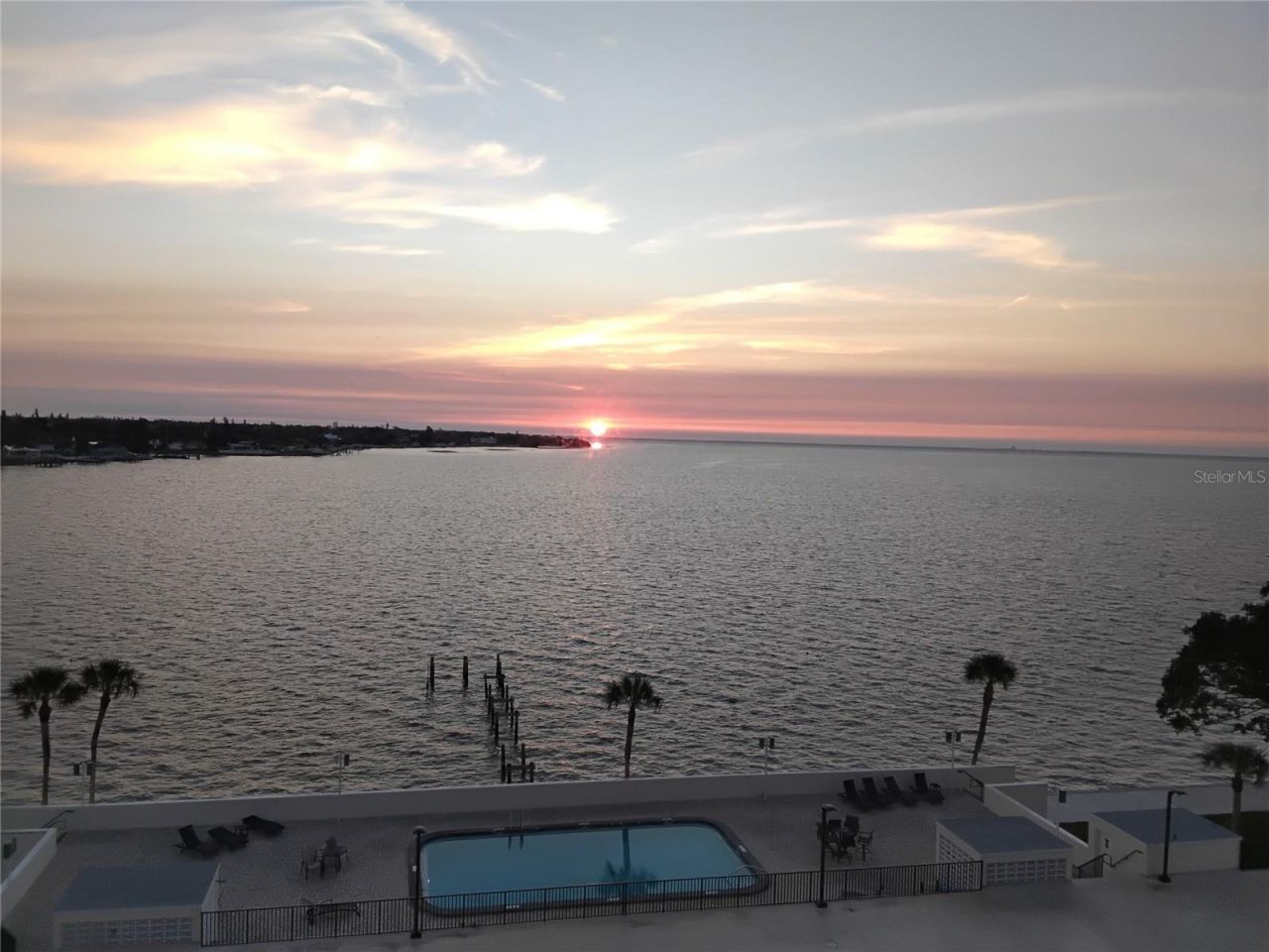 7100 Sunshine Skyway Lane S, Unit 705, Saint Petersburg, FL 33711 Photo