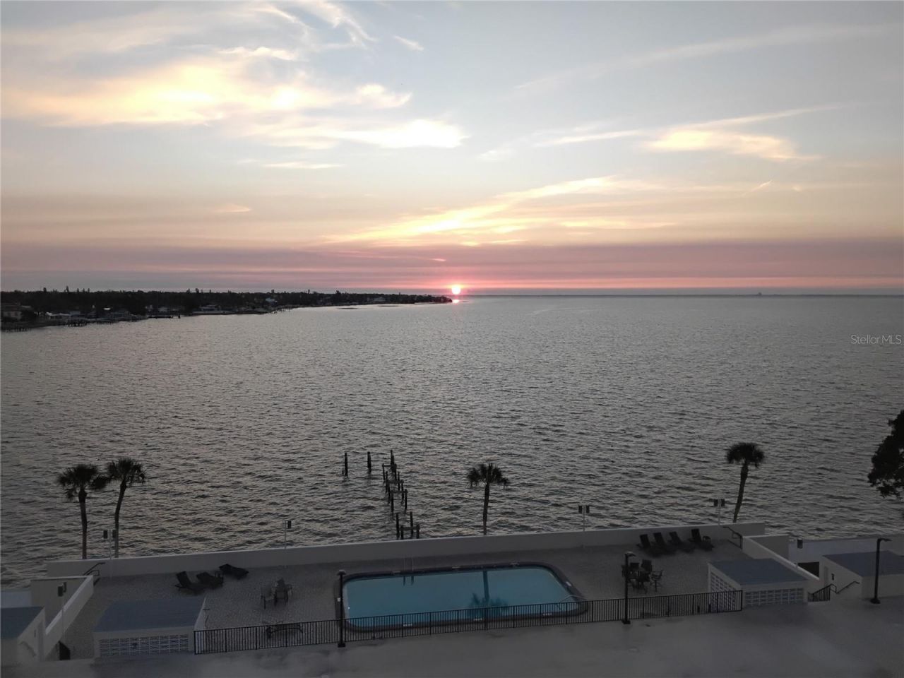 7100 Sunshine Skyway Lane S, Unit 705, Saint Petersburg, FL 33711 Photo