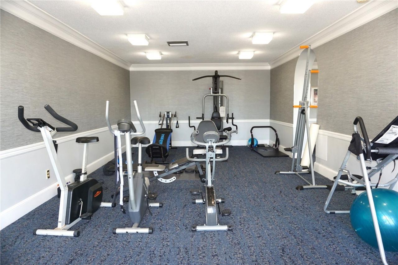 7100 Sunshine Skyway Lane S, Unit 705, Saint Petersburg, FL 33711 Photo