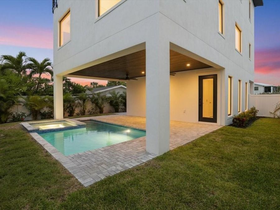 Property Image 77