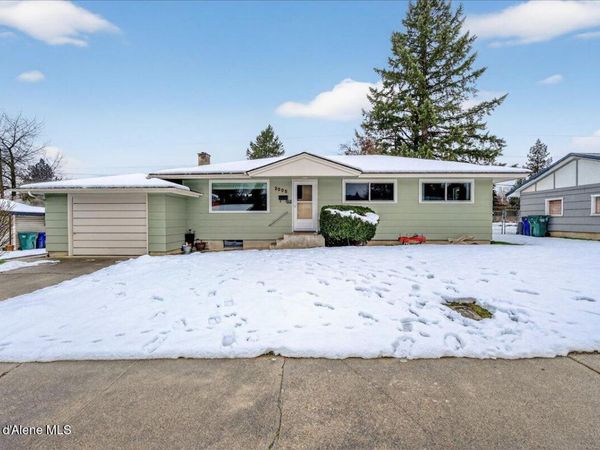 2005 N Syringa DR, Coeur d'Alene, ID 83814