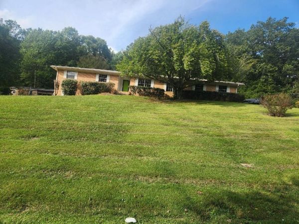310 Hill Top Drive , Niota, TN 37826