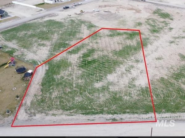 309 Ferdinand Circle, Burley, ID 83318