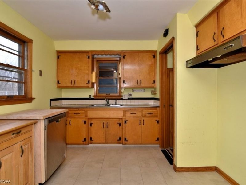 10881 Gregory Lane, North Royalton, OH 44133 Photo 11