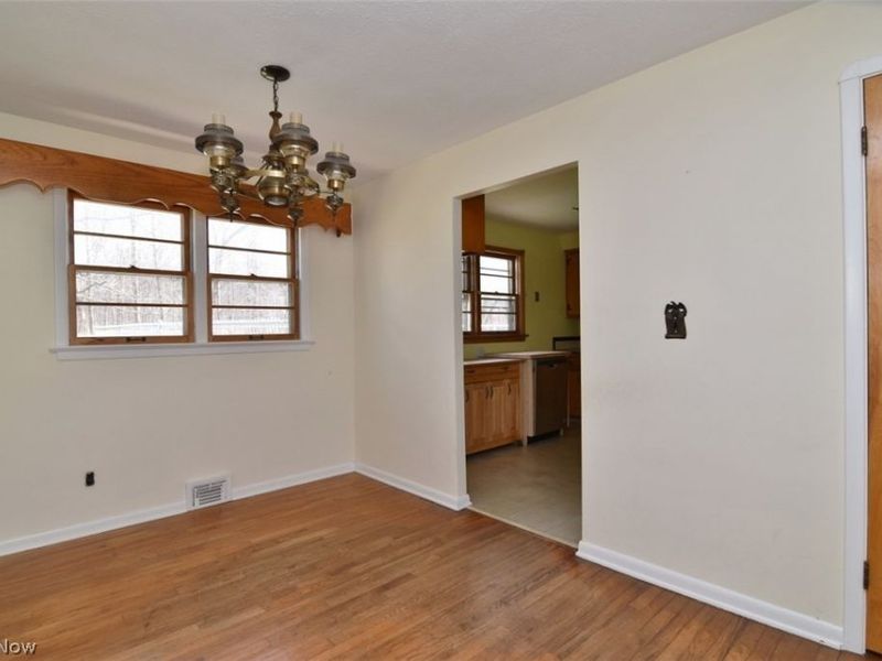 10881 Gregory Lane, North Royalton, OH 44133 Photo 9