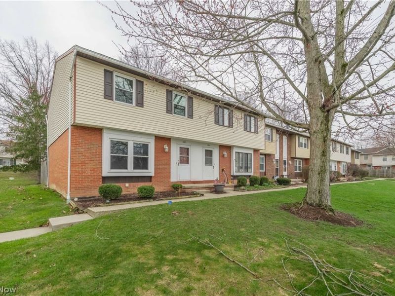 4599 Cox Drive, Unit B, Stow, OH 44224 Photo 3