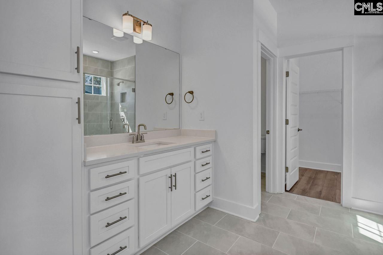 142 Clubside Drive Photo 17