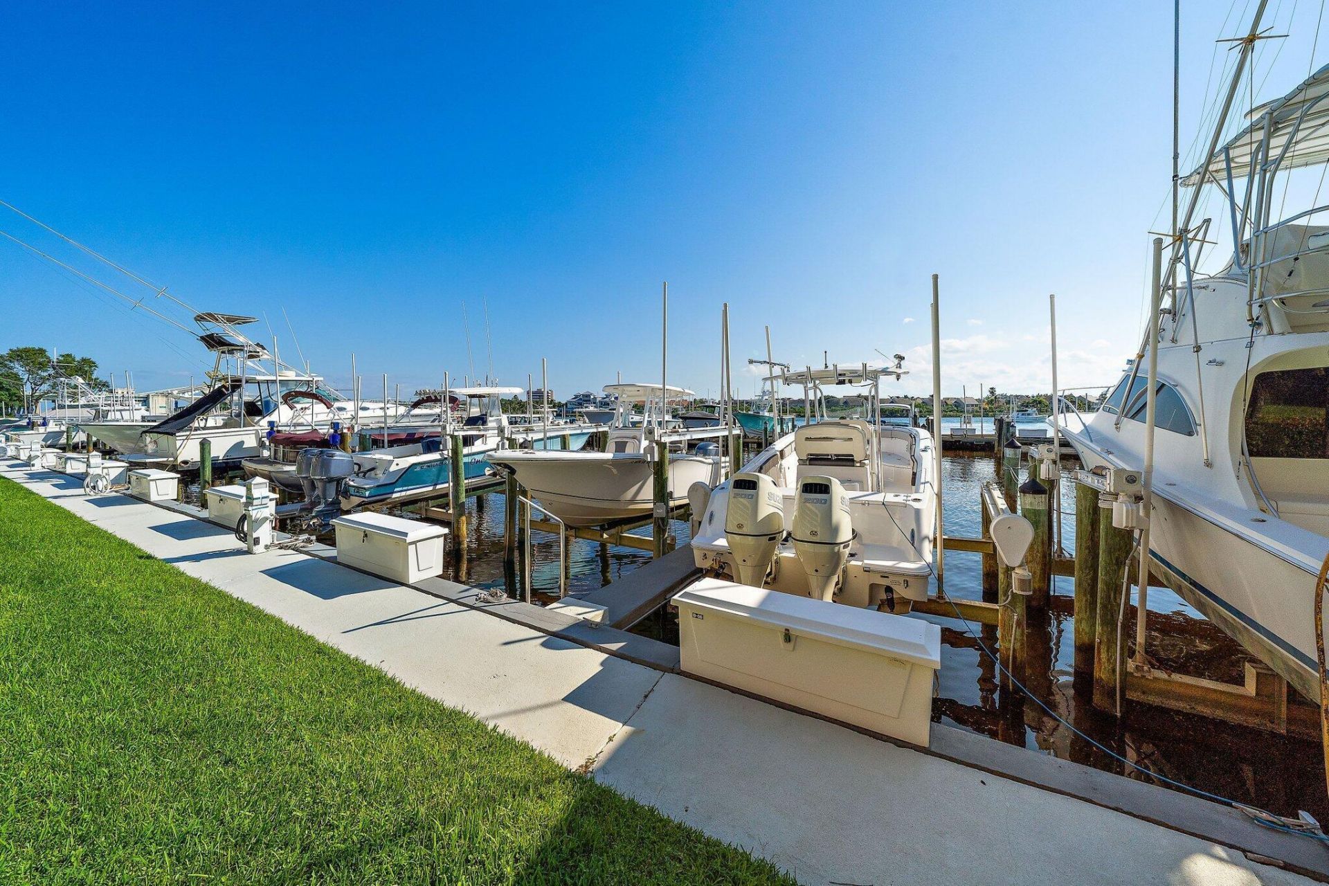 1748 Jupiter Cove Drive, Unit 420, Jupiter, FL 33469 Photo