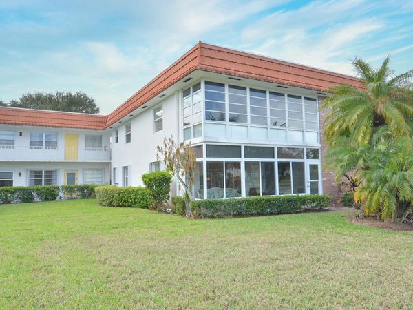 1225 NW 21st Street, Unit 906, Stuart, FL 34994