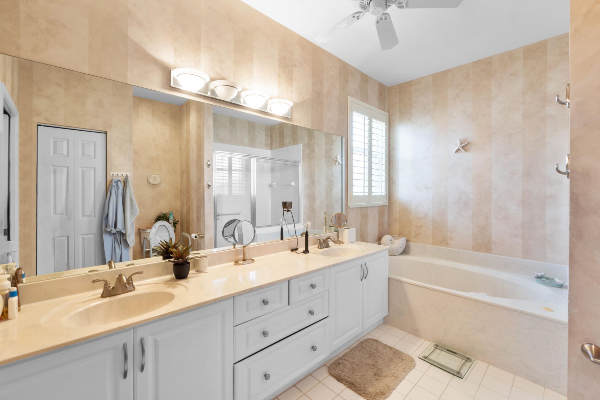 10665 Royal Caribbean Circle, Boynton Beach, FL 33437 Photo
