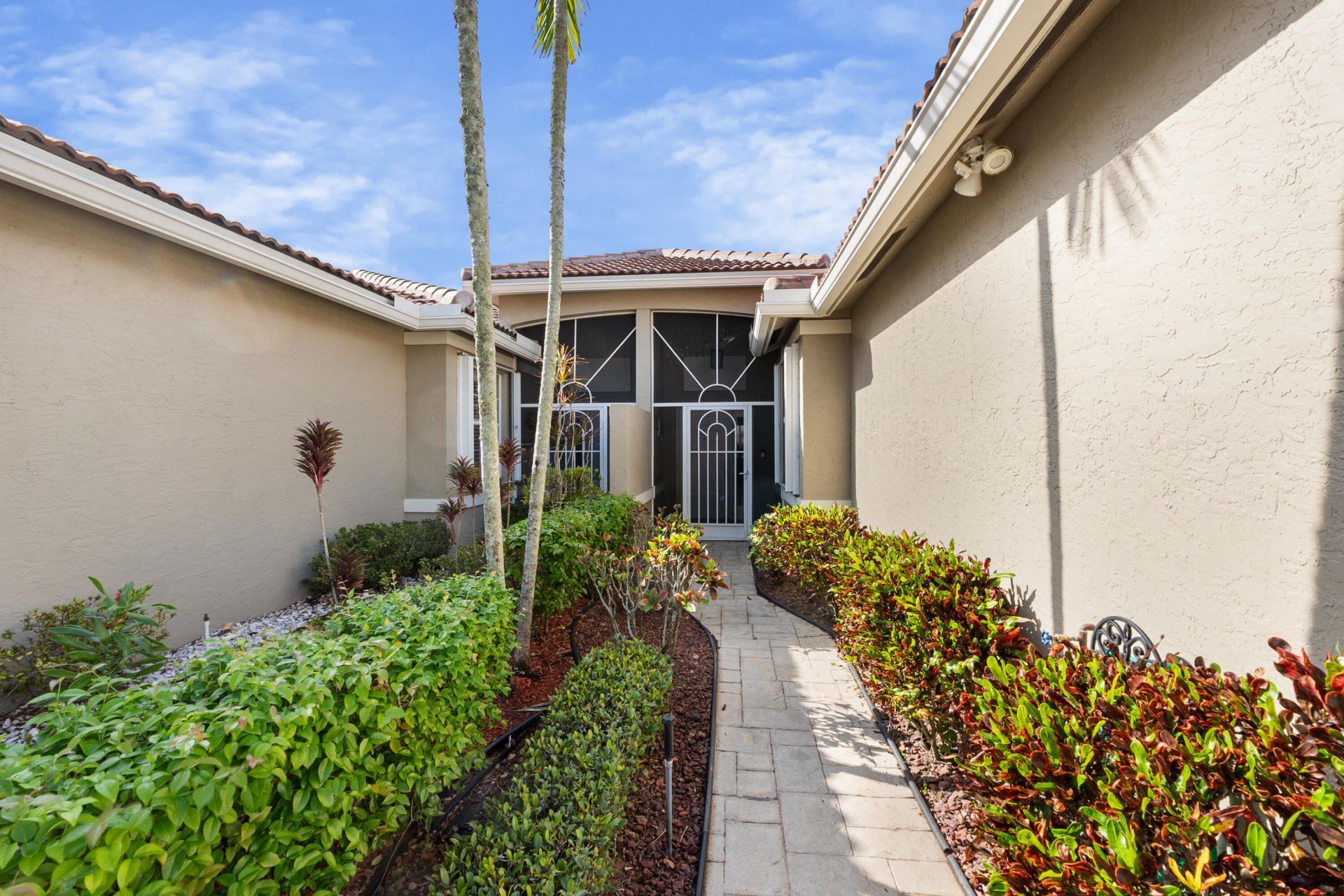 10665 Royal Caribbean Circle, Boynton Beach, FL 33437 Photo