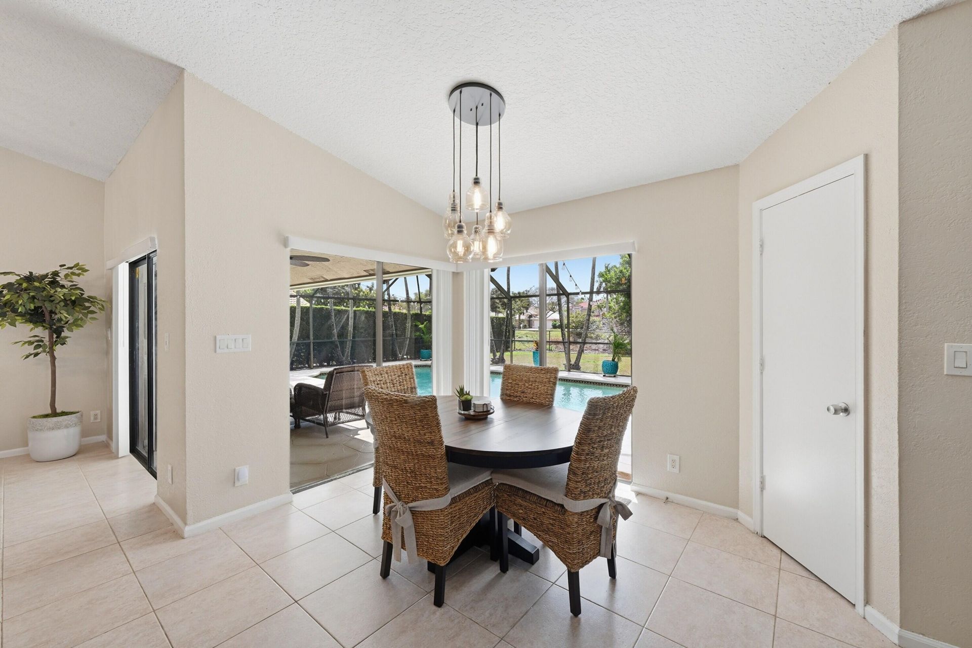 8644 NW 47th Drive, Coral Springs, FL 33067 Photo