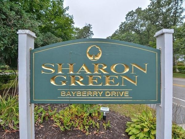 19 Bayberry Dr, Unit 4, Sharon, MA 02067