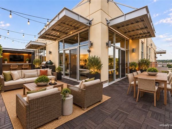 2000 S Promenade Boulevard, Unit 305D, Rogers, AR 72758