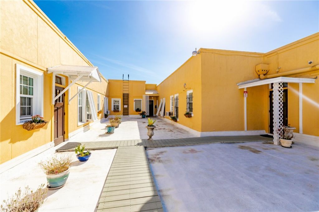 2101 14th Avenue, Vero Beach, FL 32960 Photo