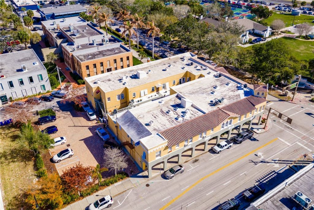 2101 14th Avenue, Vero Beach, FL 32960 Photo